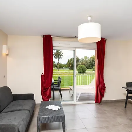 Sowell Residences Les Perles Du Golfe De Saint-tropez Apartmanhotel Grimaud