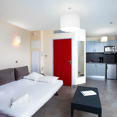 아파트호텔 Sowell Residences Les Perles Du Golfe De Saint-tropez 4*