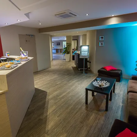 Sowell Residences Les Perles Du Golfe De Saint-tropez 4* 그리모