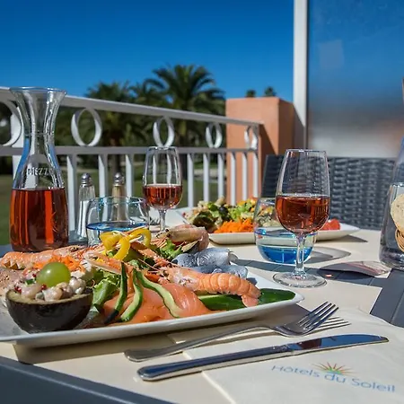 아파트호텔 Sowell Residences Les Perles Du Golfe De Saint-tropez 4*