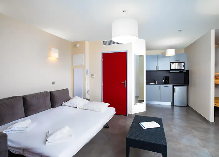 アパートホテル Sowell Residences Les Perles Du Golfe De Saint-tropez 4*