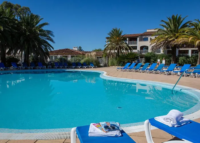 アパートホテル Sowell Residences Les Perles Du Golfe De Saint-tropez グリモー