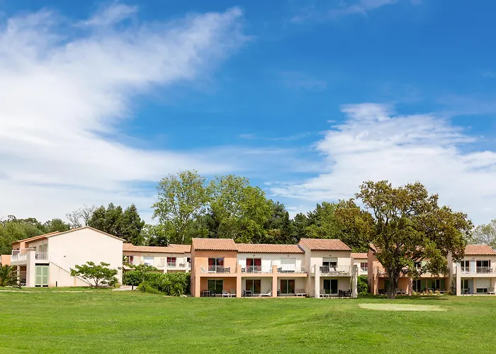 Sowell Residences Les Perles Du Golfe De Saint-tropez アパートホテル グリモー