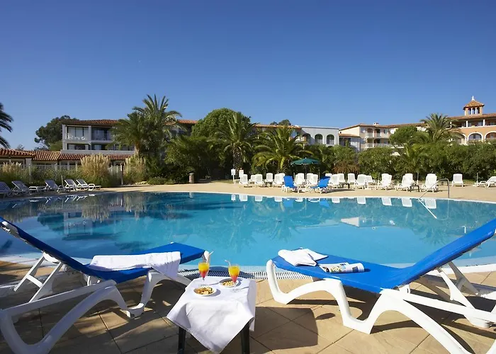 Sowell Residences Les Perles Du Golfe De Saint-tropez 4* グリモー