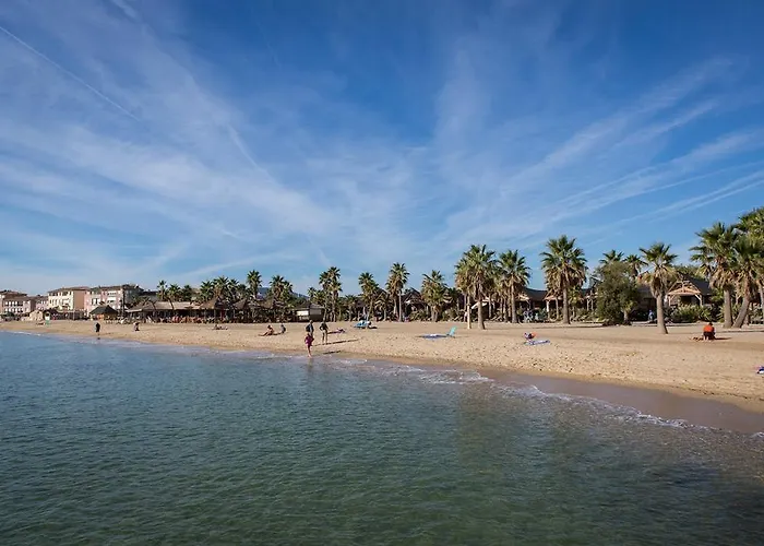 Sowell Residences Les Perles Du Golfe De Saint-tropez グリモー