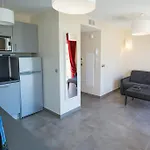 Sowell Residences Les Perles Du Golfe De Saint-tropez Grimaud
