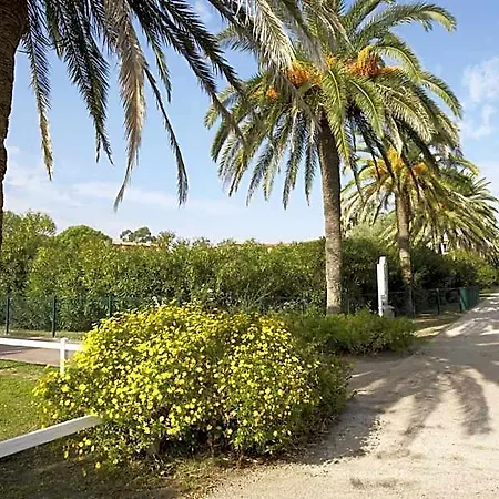 Sowell Residences Les Perles Du Golfe De Saint-tropez Grimaud
