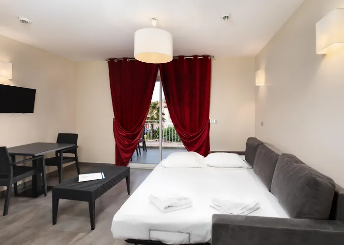 Sowell Residences Les Perles Du Golfe De Saint-tropez Apartmanhotel Grimaud